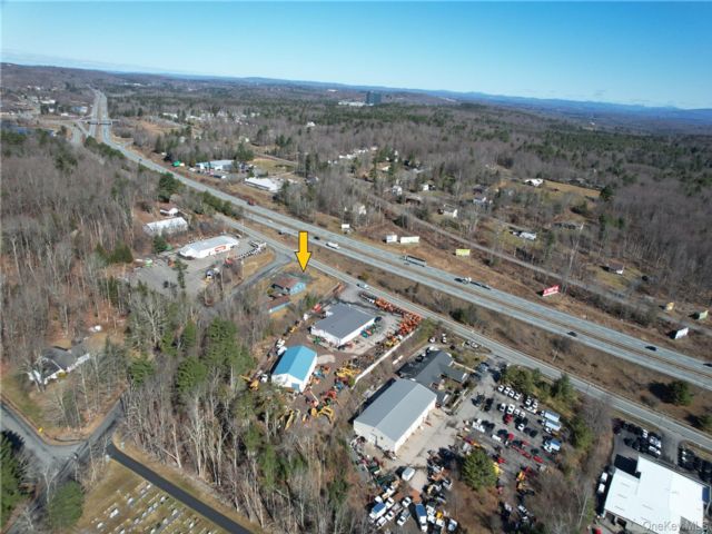 Studio,  0.00 BTH &nbsp;Commercial style home in Monticello