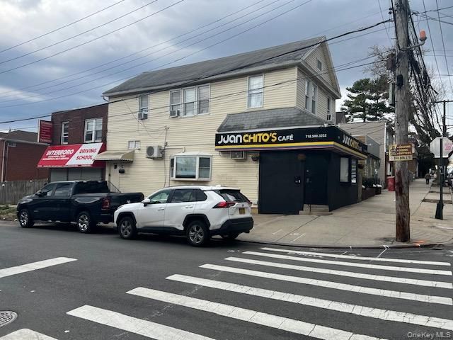 Studio,  0.00 BTH &nbsp;Commercial style home in College Point