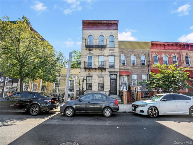  3 BR,  1.00 BTH &nbsp;Other style home in Bedford Stuyvesant