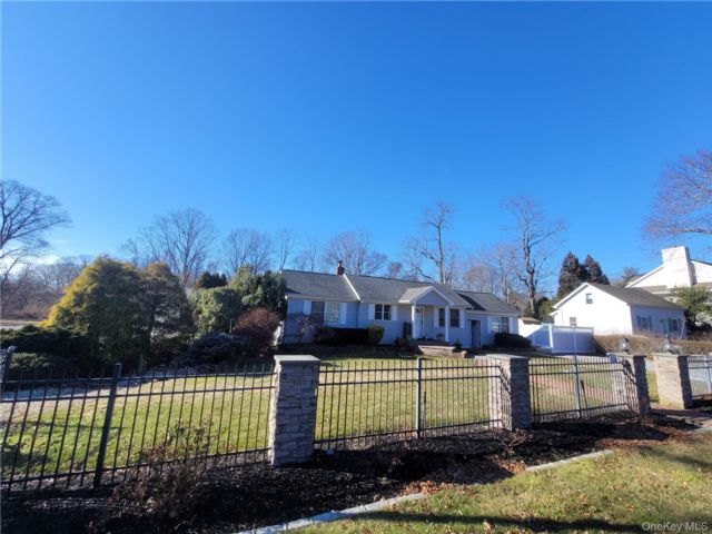 [Coram Real Estate, listing number 7269090]