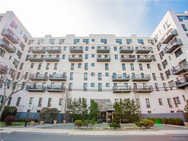 [Long Beach Real Estate, listing number 7269356]