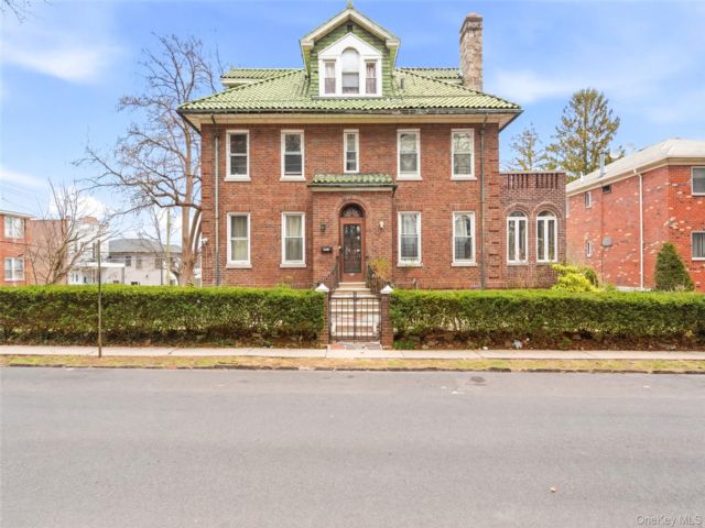 [Yonkers Real Estate, listing number 7269362]