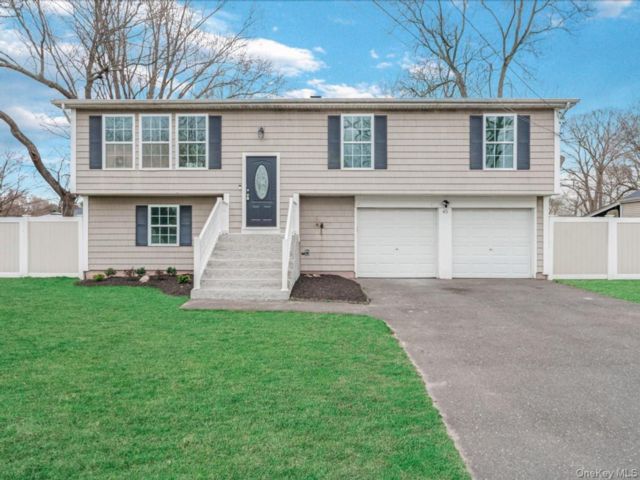 [Selden Real Estate, listing number 7269635]