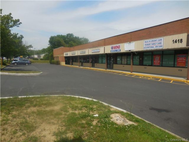 [Newburgh Real Estate, listing number 7269663]