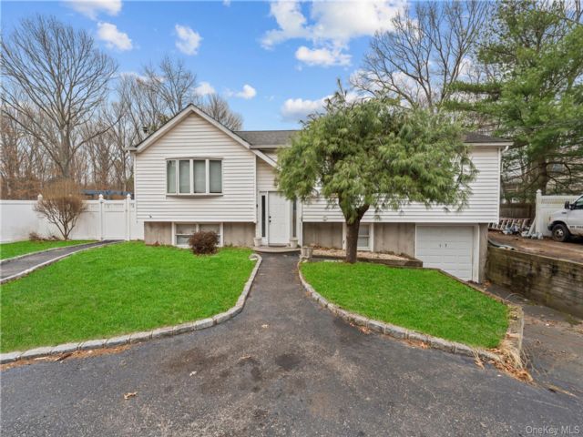 [Centereach Real Estate, listing number 7269690]