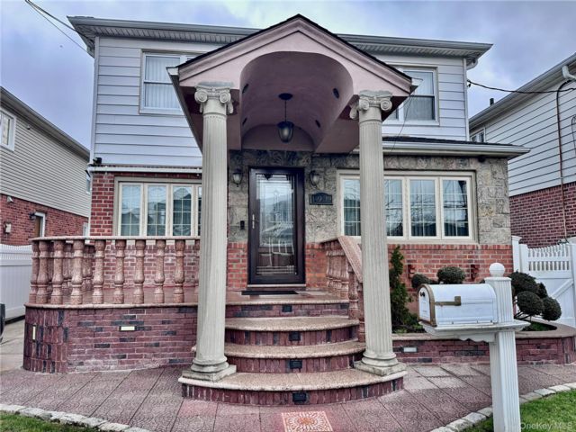 Studio,  0.00 BTH &nbsp;House style home in South Ozone Park