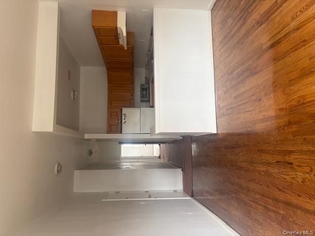  3 BR,  1.00 BTH &nbsp;Other style home in Cypress Hills