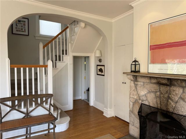 [Bronxville Real Estate, listing number 7270398]