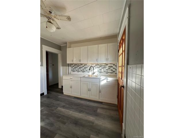  2 BR,  1.00 BTH &nbsp;Colonial style home in Port Jervis