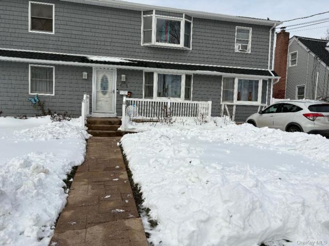 [Copiague Real Estate, listing number 7270776]