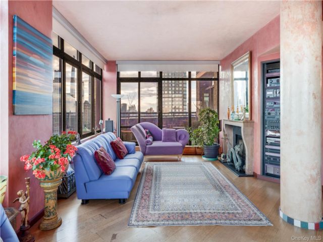  3 BR,  3.00 BTH &nbsp;Other style home in New York (manhattan)