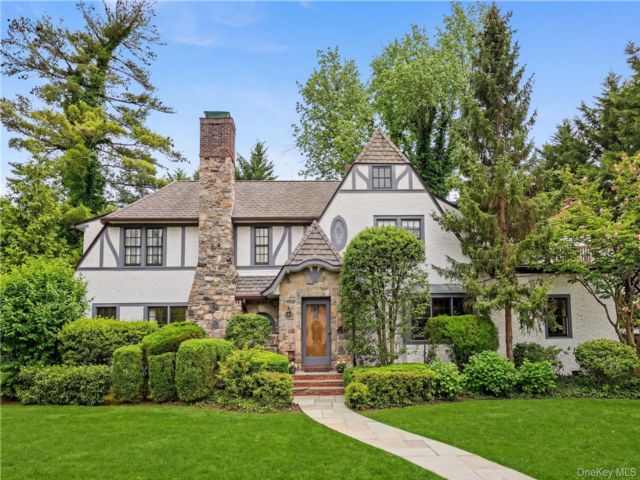 [Bronxville Real Estate, listing number 7271021]