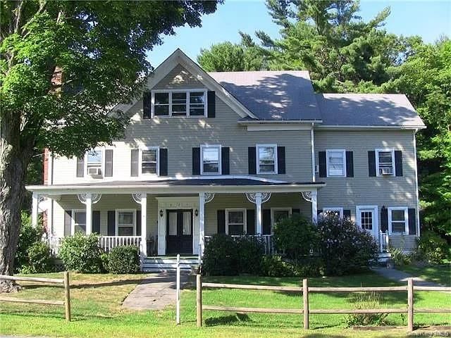  3 BR,  4.00 BTH &nbsp;Other style home in Sparrowbush