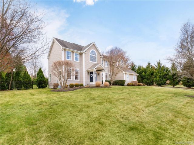 [Miller Place Real Estate, listing number 7271185]