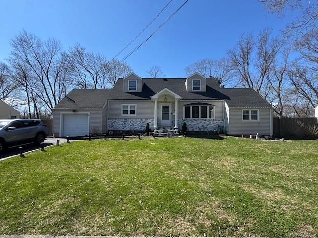  4 BR,  2.00 BTH &nbsp;Cape cod style home in Kings Park