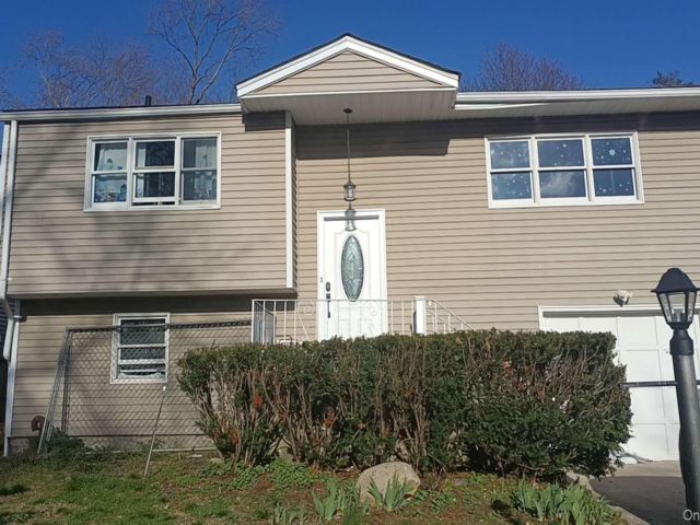  3 BR,  1.00 BTH &nbsp;A-frame style home in Huntington Station