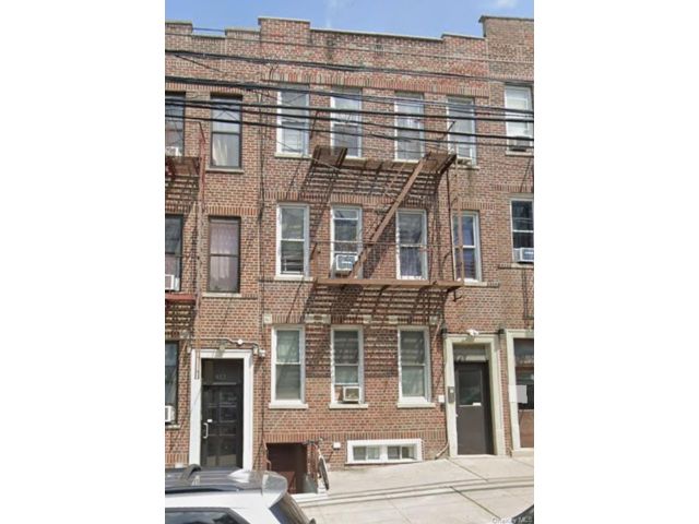 Studio,  0.00 BTH &nbsp;House style home in Astoria