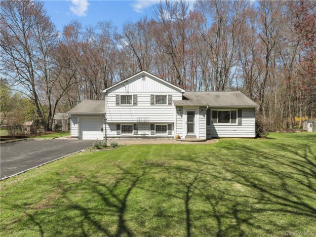 [Yorktown Heights Real Estate, listing number 7271723]