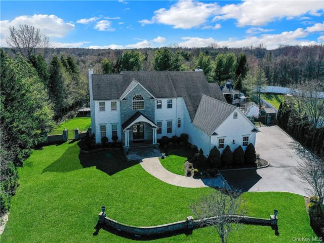 [Miller Place Real Estate, listing number 7271896]