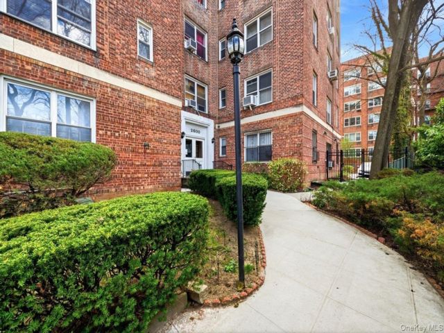 [Kingsbridge Real Estate, listing number 7271929]