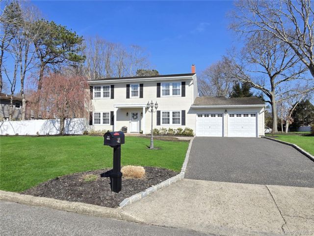 [Selden Real Estate, listing number 7272254]