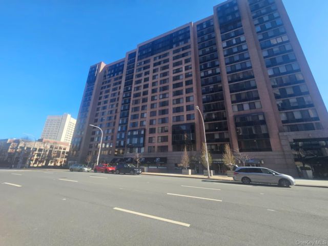 [White Plains Real Estate, listing number 7272283]