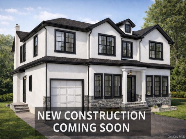  7 BR,  5.00 BTH &nbsp;Colonial style home in Valley Stream