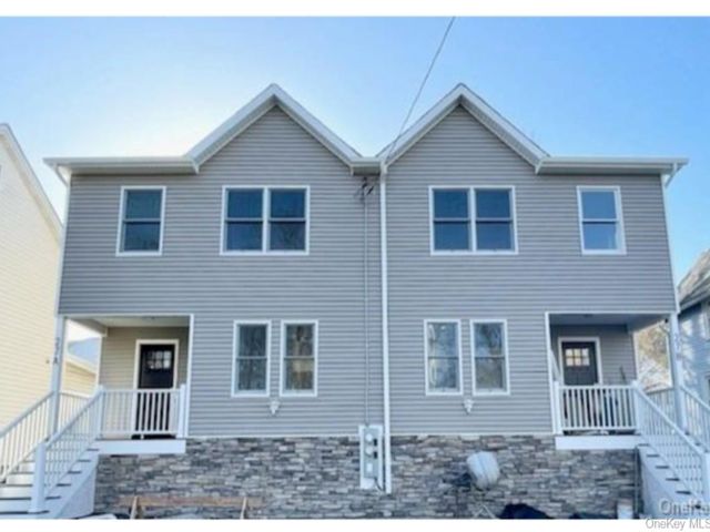  6 BR,  6.00 BTH &nbsp;Contemporary style home in Highland Falls