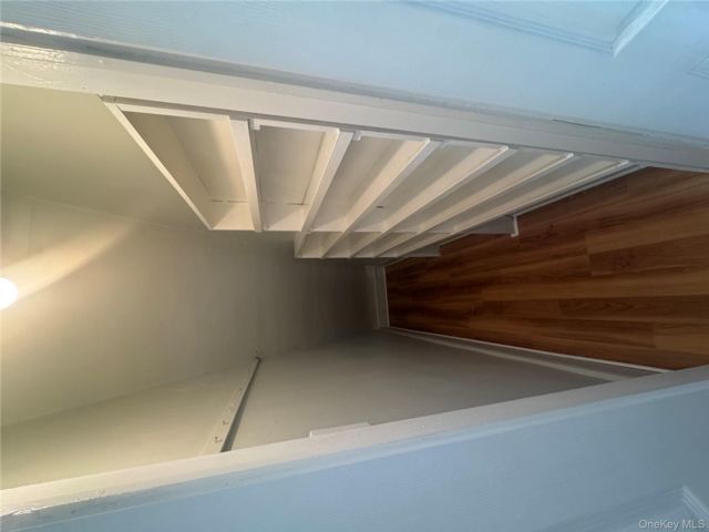 [PHOTO]