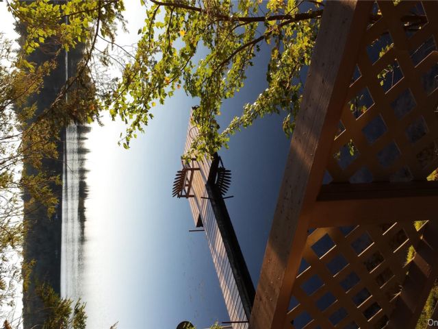 [PHOTO]