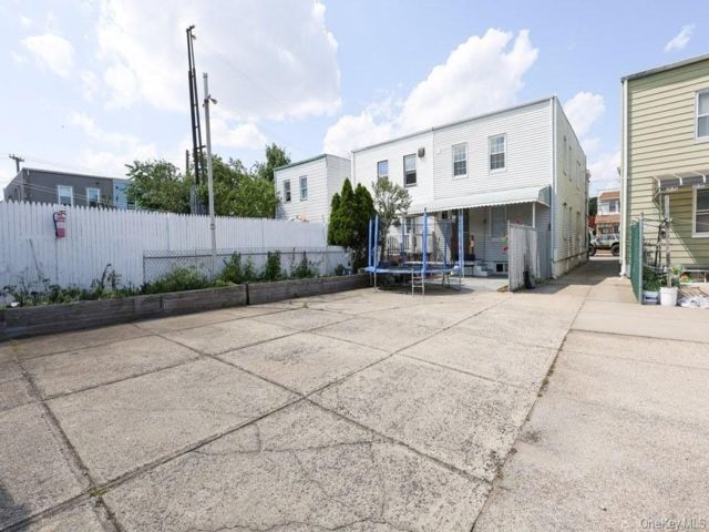[Ozone Park Real Estate, listing number 7272831]