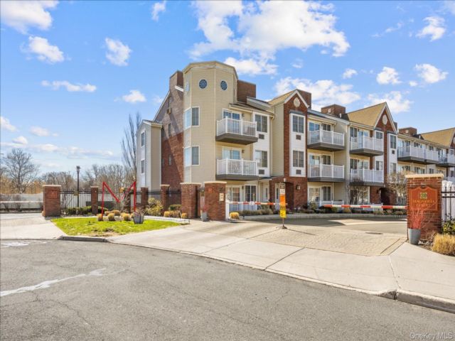[Ozone Park Real Estate, listing number 7272899]