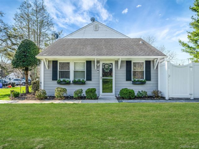 [Coram Real Estate, listing number 7272928]