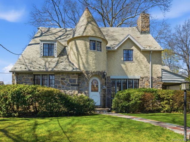 [White Plains Real Estate, listing number 7273051]