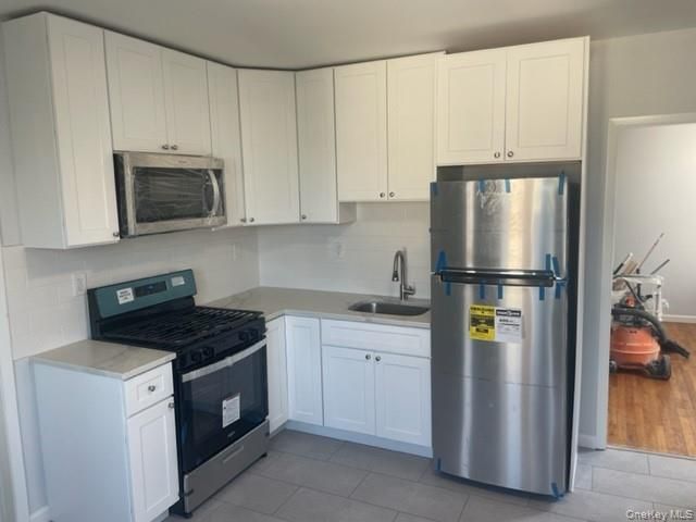  5 BR,  1.00 BTH &nbsp;Colonial style home in Mount Vernon