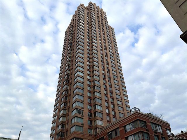  2 BR,  2.00 BTH &nbsp;Other style home in New York (manhattan)
