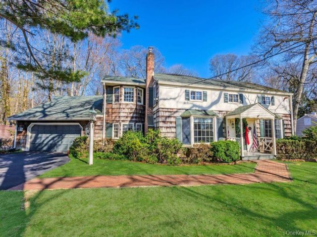 [Stony Brook Real Estate, listing number 7273405]