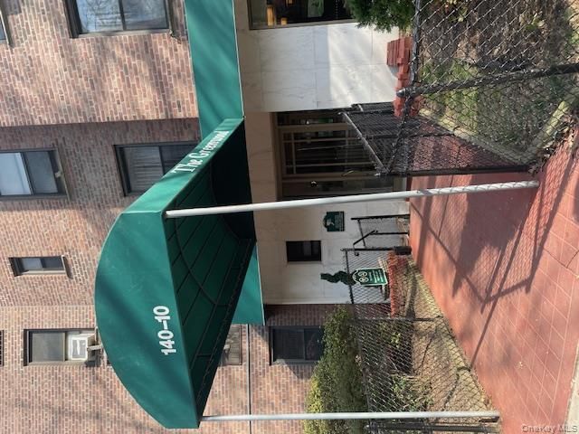  1 BR,  1.00 BTH &nbsp;Other style home in Briarwood