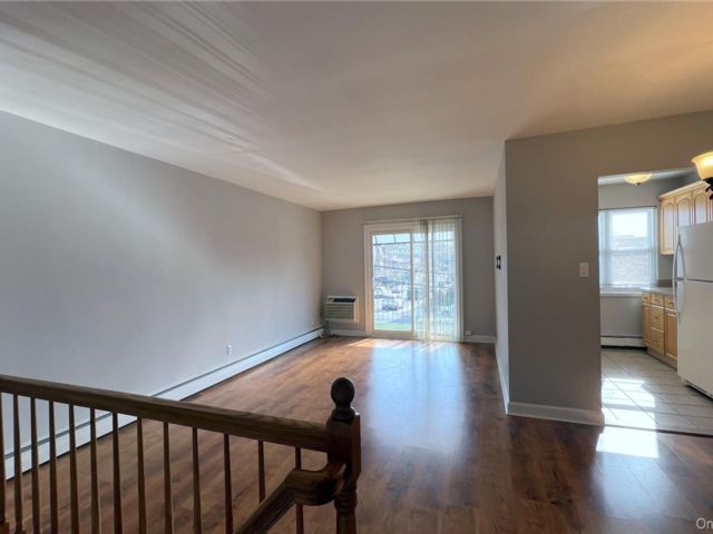  2 BR,  1.00 BTH &nbsp;House style home in Middle Village