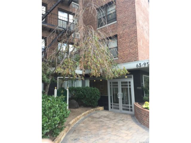 Studio,  1.00 BTH &nbsp;Modern style home in Rego Park