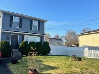 [Wheatley Heights Real Estate, listing number 7273943]