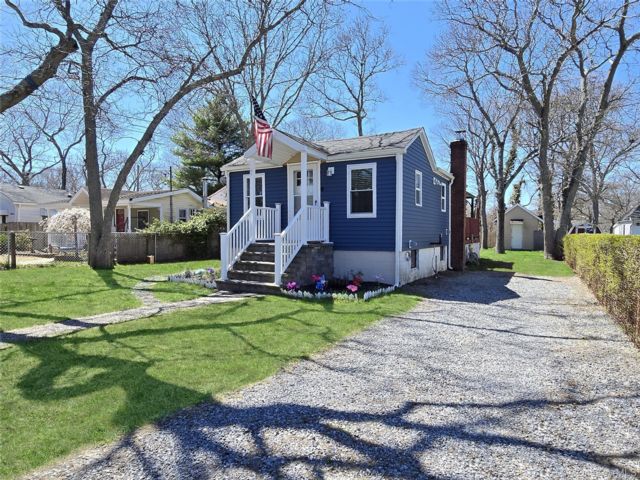 [Selden Real Estate, listing number 7274152]