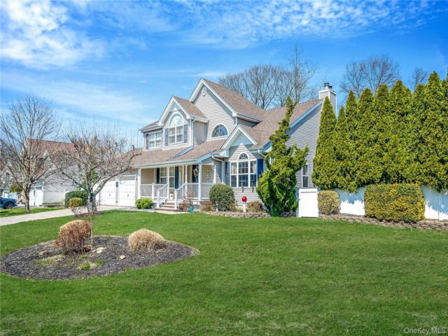 [Centereach Real Estate, listing number 7274155]