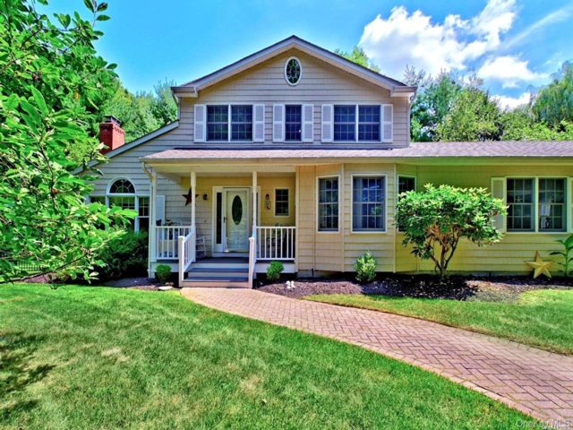 [Wading River Real Estate, listing number 7274966]