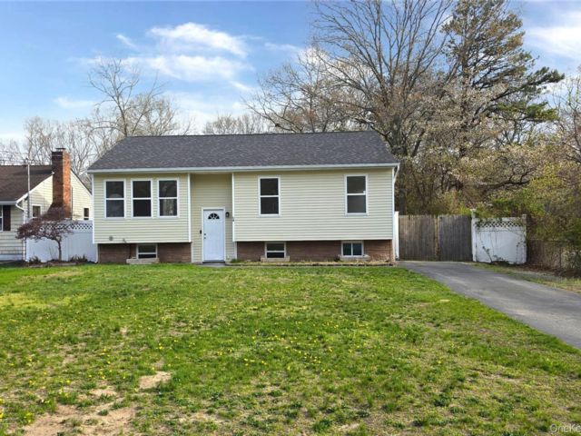 [Coram Real Estate, listing number 7275035]