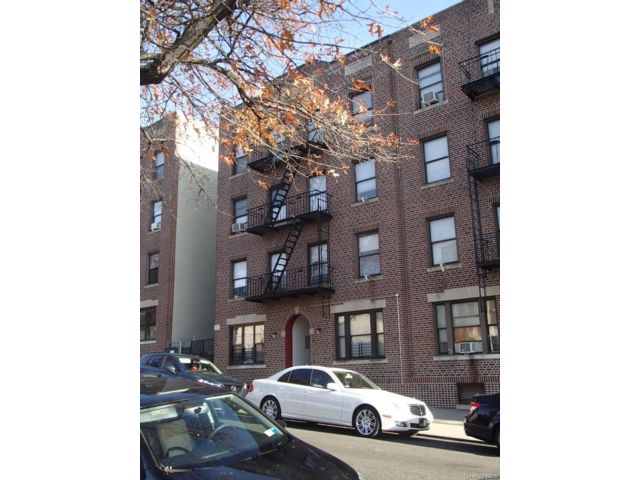 Studio,  0.00 BTH &nbsp;House style home in Astoria