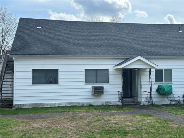 [Highland Real Estate, listing number 7275423]