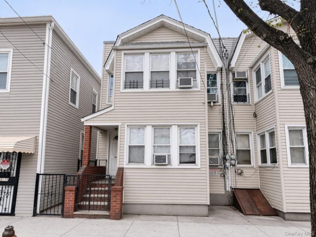 [Woodhaven Real Estate, listing number 7275486]