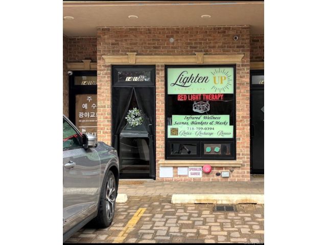 Studio,  0.00 BTH &nbsp;House style home in Whitestone