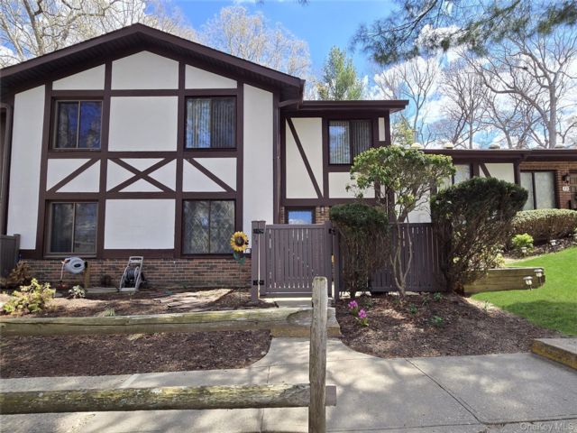 [Coram Real Estate, listing number 7275949]